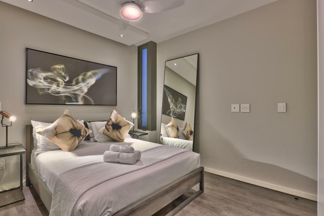 Chelsea Luxury Suites Cape Town Exterior photo